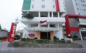 Capital O 91962 Pavilion Permata Surabaya